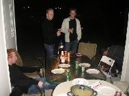 iss-party_bbq08.jpg